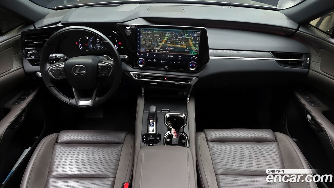 Lexus RX 2024