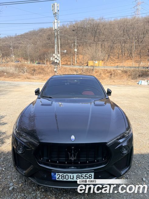 Maserati Levante 2020