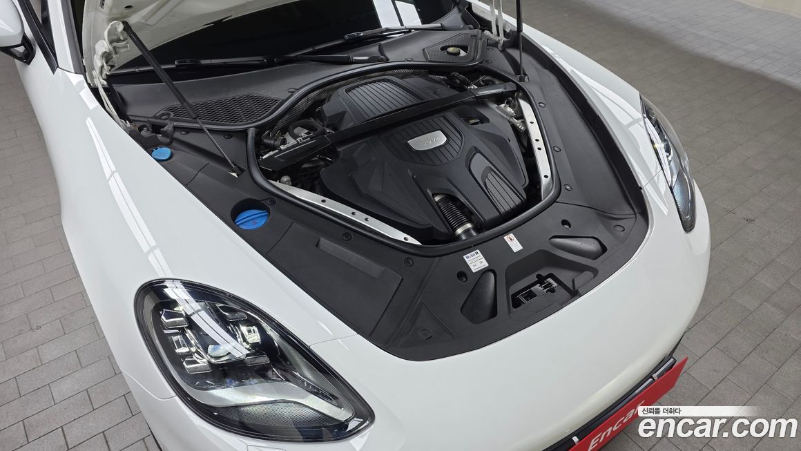 Porsche Panamera 2018