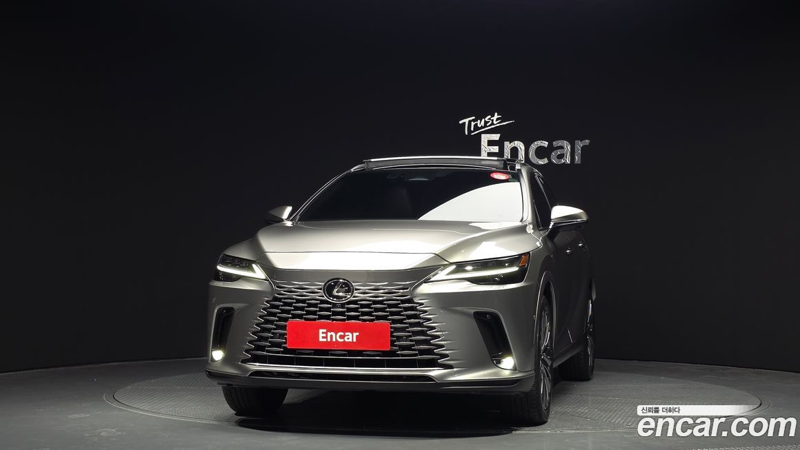 Lexus RX 2024