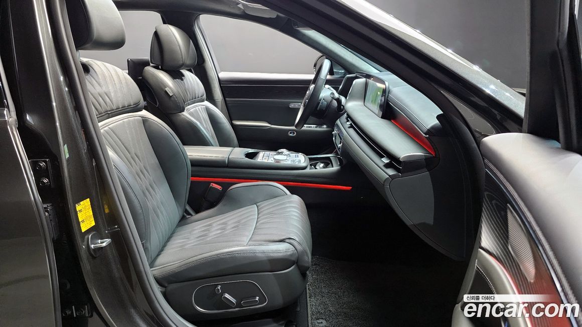 Genesis G90 2023