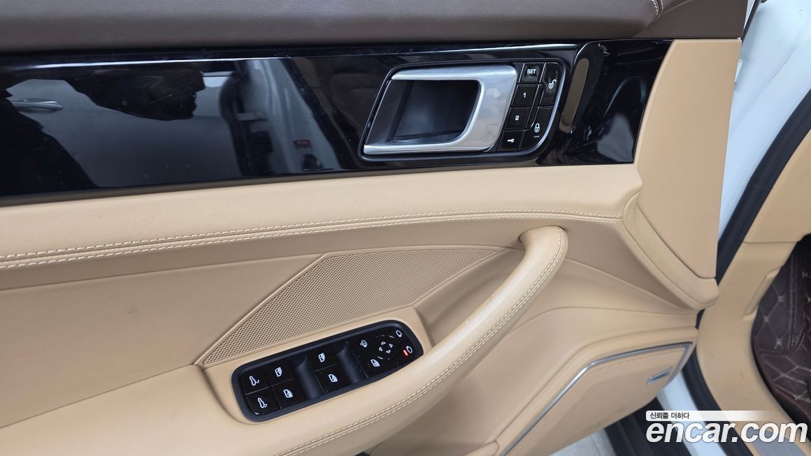 Porsche Panamera 2018