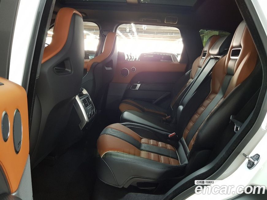 Land Rover Range Rover Sport 2016