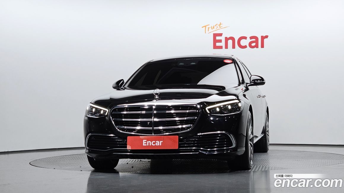 Mercedes-Benz S-Class 2021