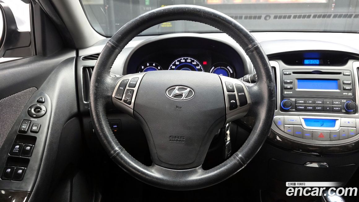 Hyundai AVANTE 2010