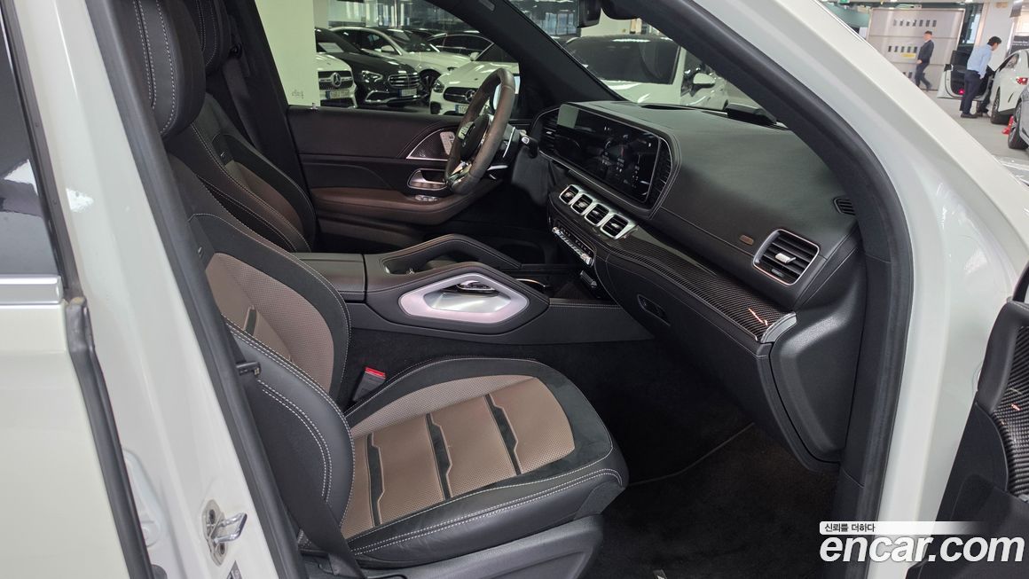 Mercedes-Benz GLE-Class 2023