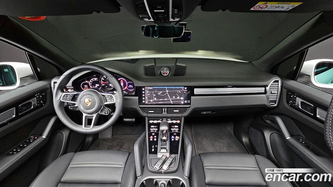 Porsche Cayenne 2023