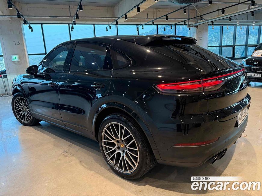 Porsche Cayenne 2023