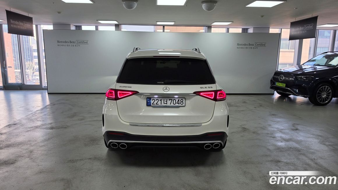 Mercedes-Benz GLE-Class 2023