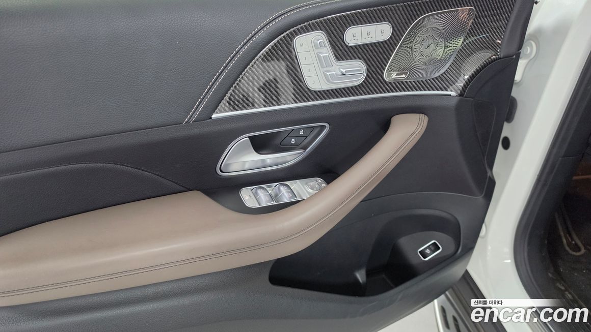 Mercedes-Benz GLE-Class 2023