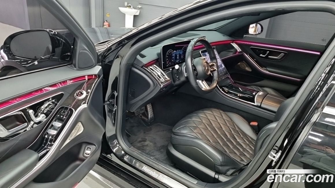 Mercedes-Benz S-Class 2021