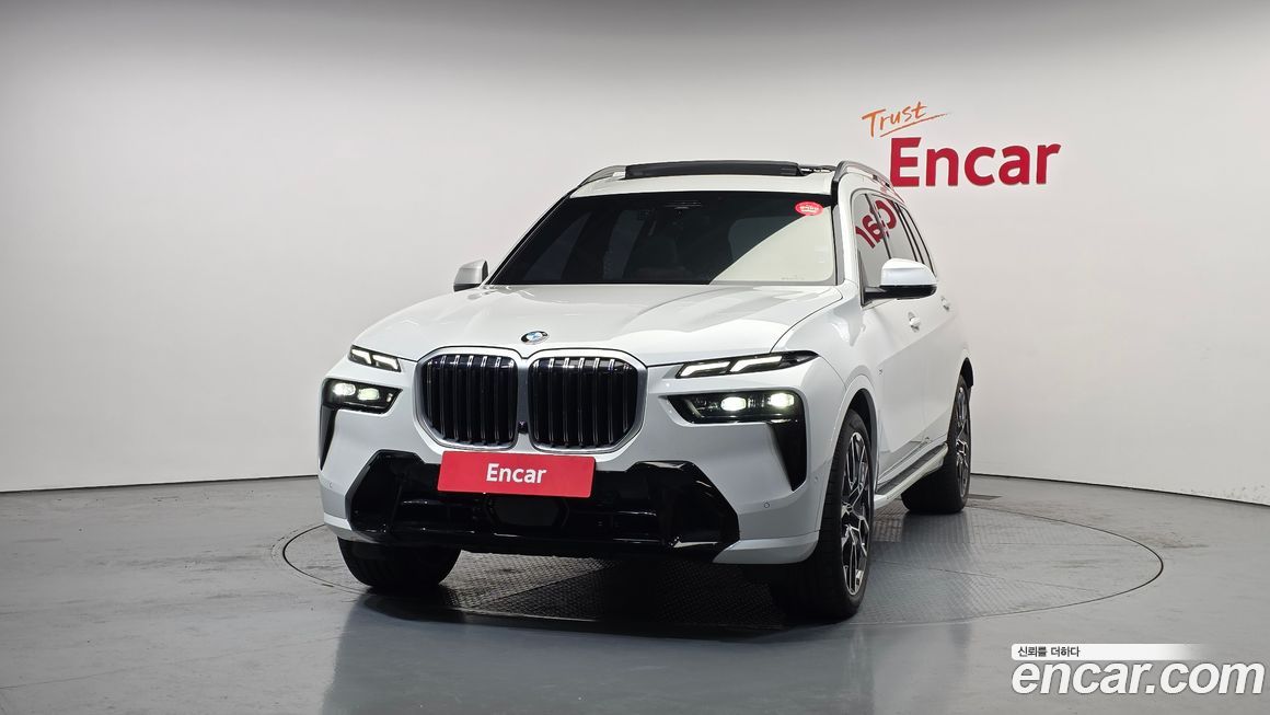 BMW X7 2025