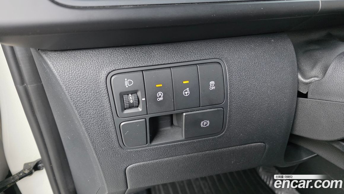 Hyundai Staria 2023