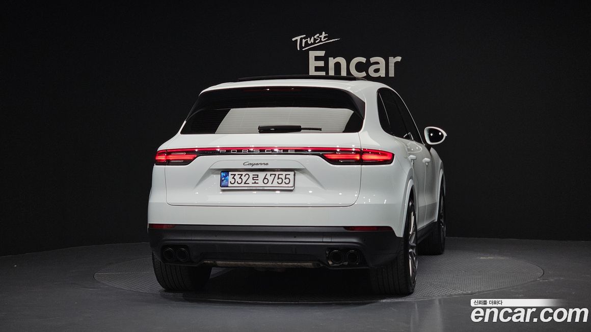 Porsche Cayenne 2023