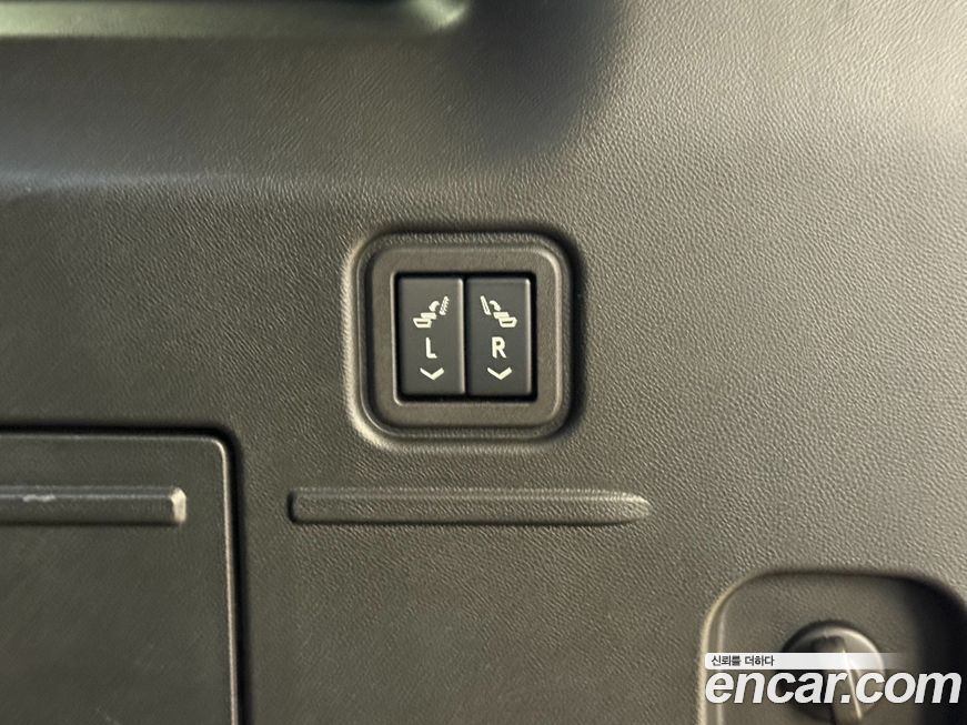GMC Hummer EV 2025