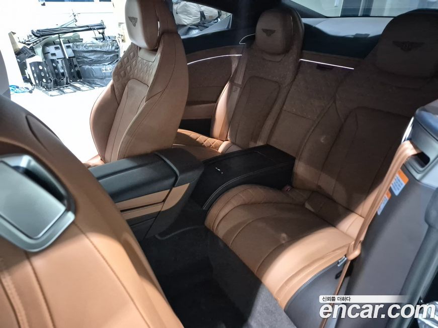 Bentley Continental 2022