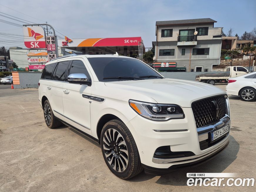 Lincoln Navigator 2023