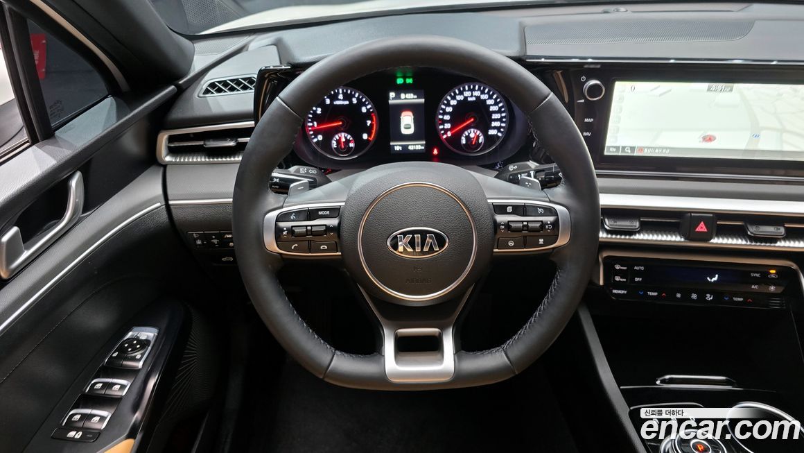 Kia K5 2021