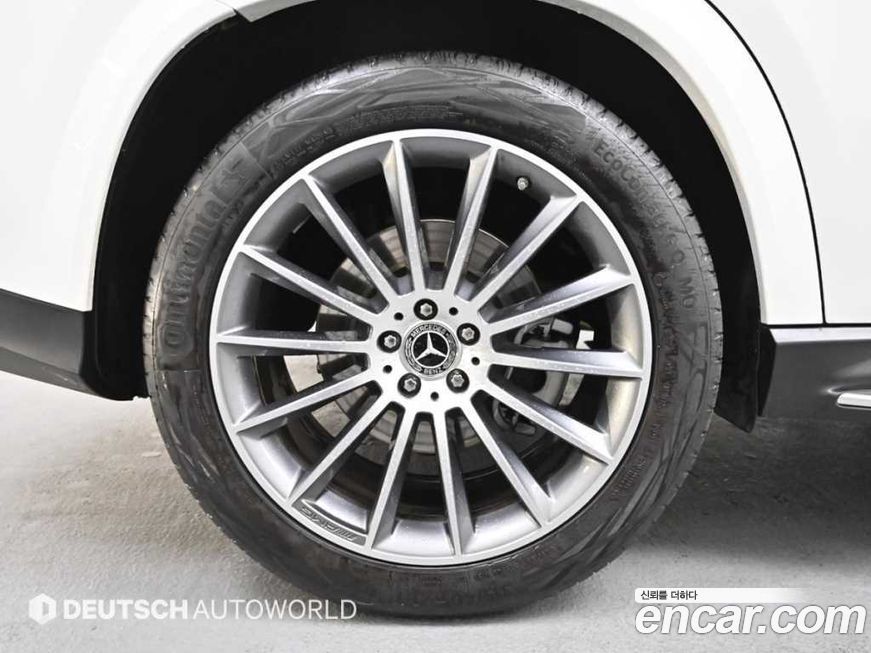 Mercedes-Benz GLE-Class 2025