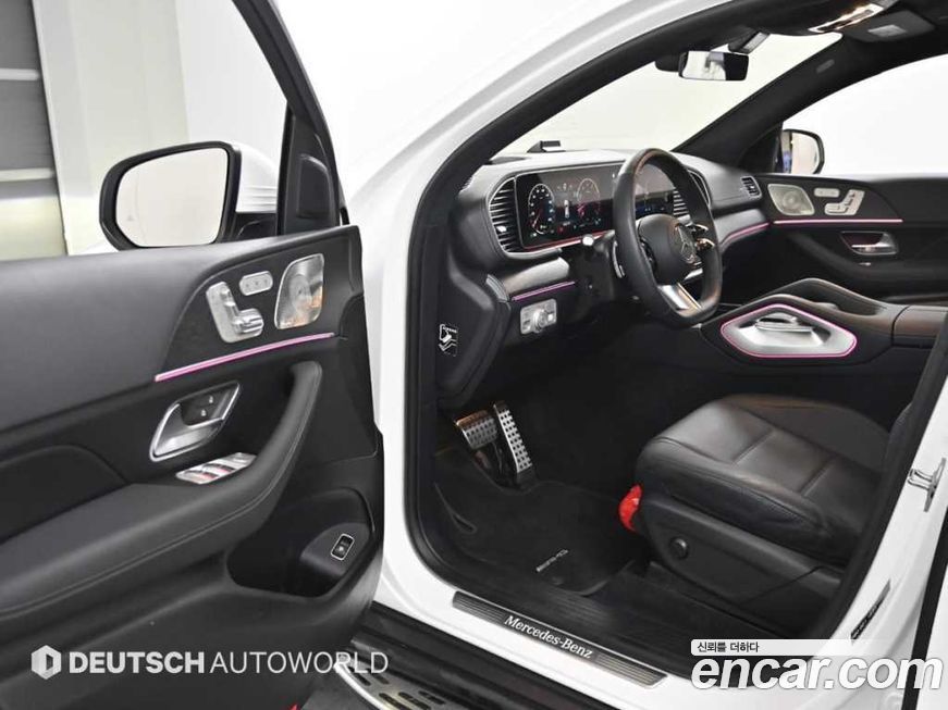 Mercedes-Benz GLE-Class 2025