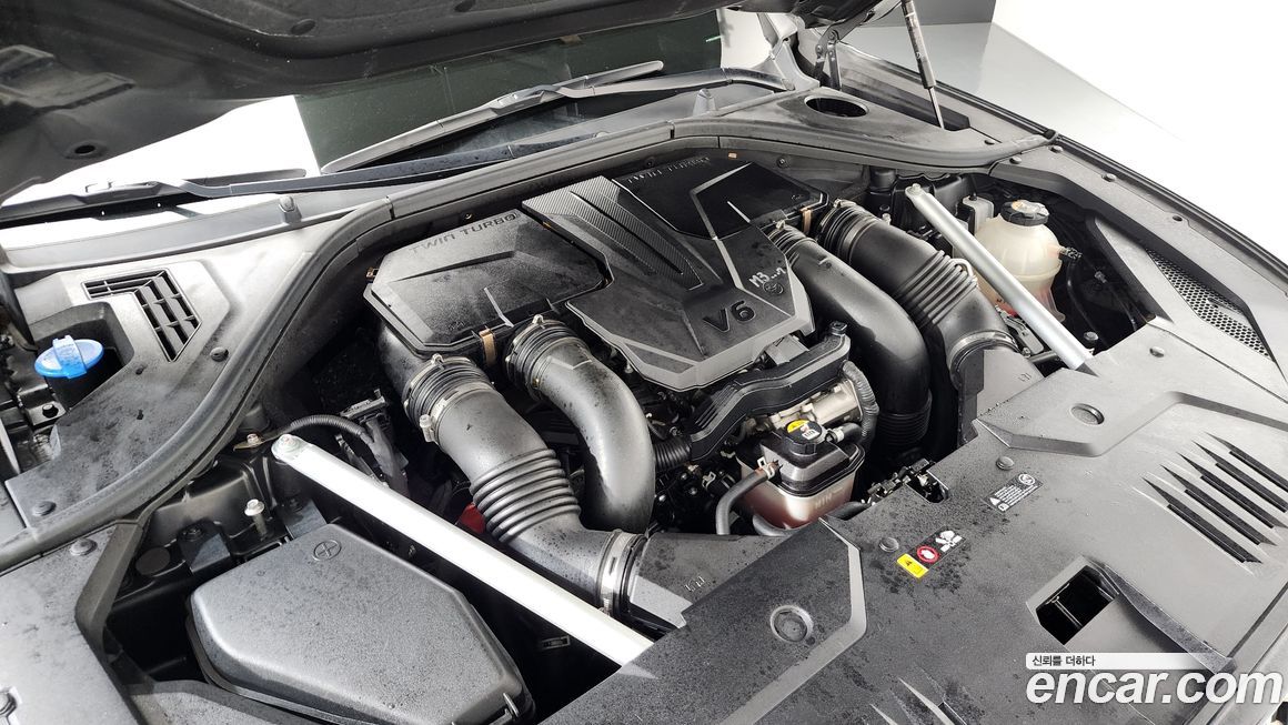 Genesis GV70 2021