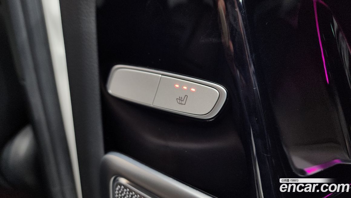 Mercedes-Benz G-Class 2020