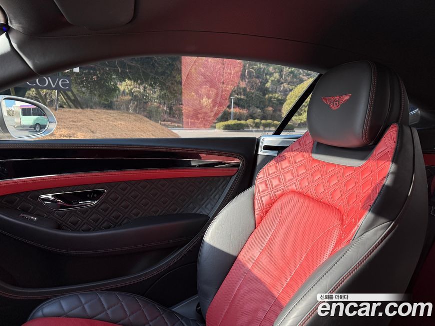 Bentley Continental 2019