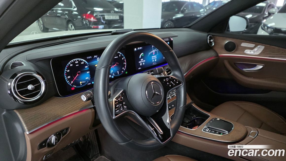 Mercedes-Benz E-Class 2023