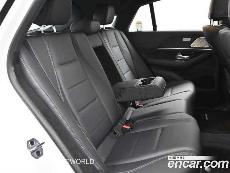 Mercedes-Benz GLE-Class 2025