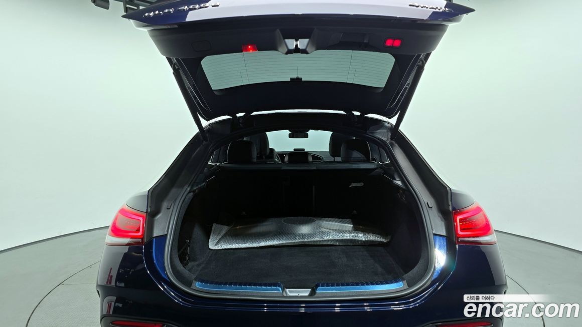 Mercedes-Benz GLE-Class 2021