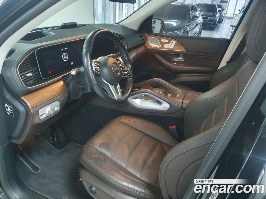 Mercedes-Benz GLE-Class 2021