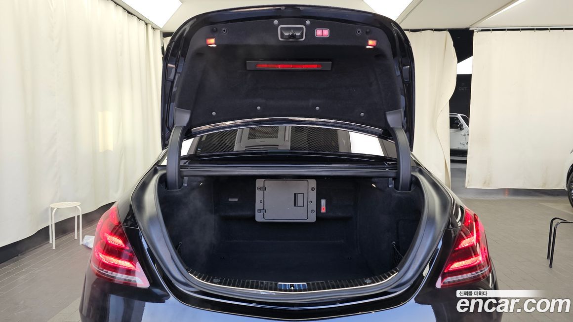 Mercedes-Benz S-Class 2019