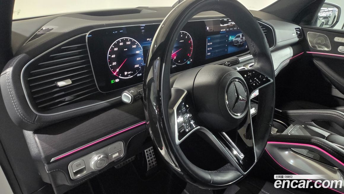 Mercedes-Benz GLS-Class 2025