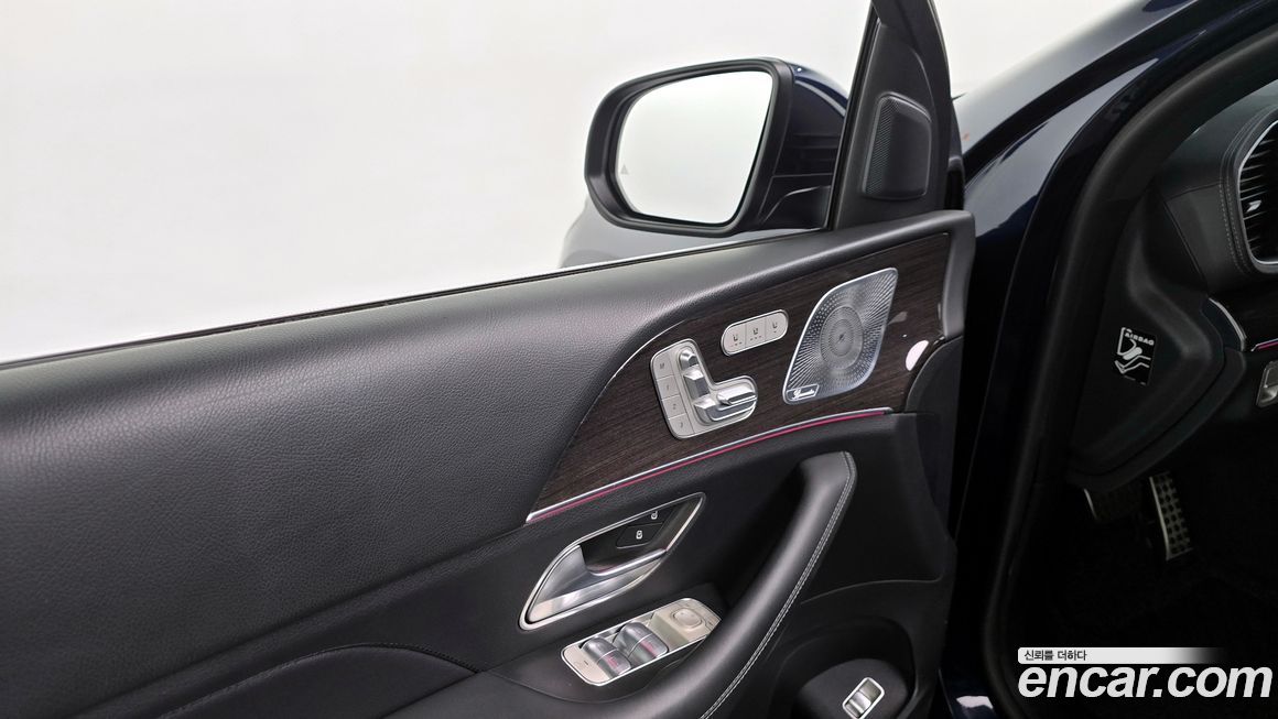 Mercedes-Benz GLE-Class 2021