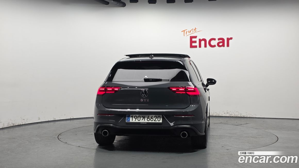 Volkswagen Golf 2023