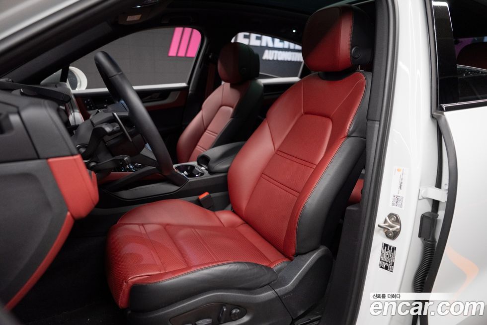 Porsche Cayenne 2025