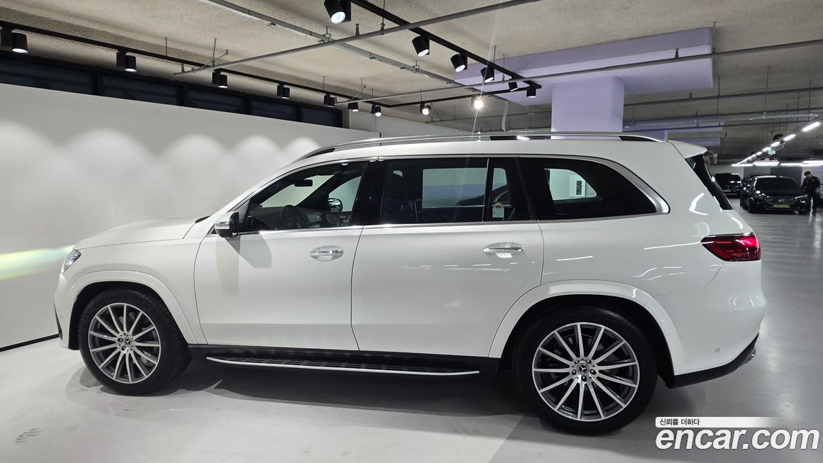 Mercedes-Benz GLS-Class 2025