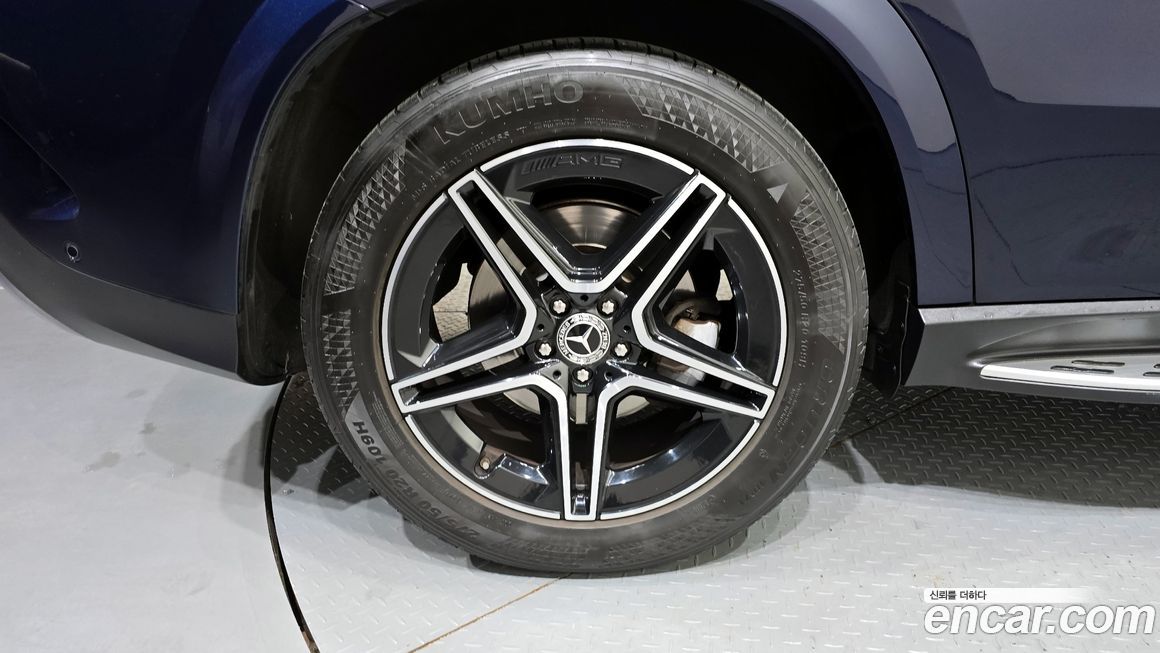 Mercedes-Benz GLE-Class 2021