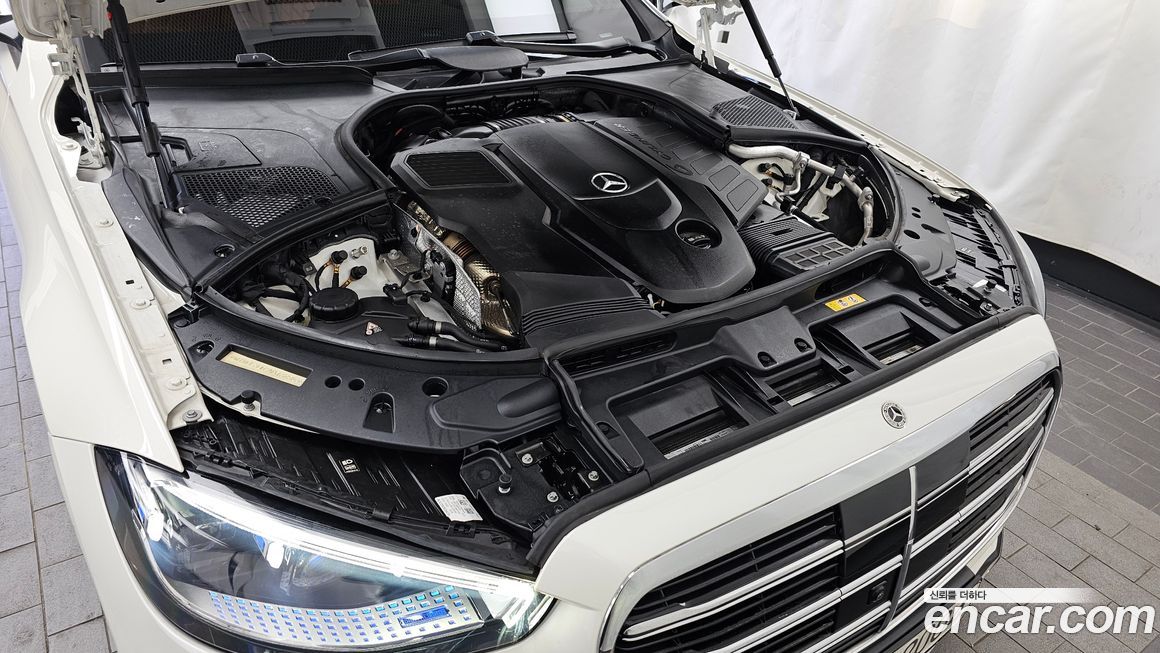 Mercedes-Benz S-Class 2022