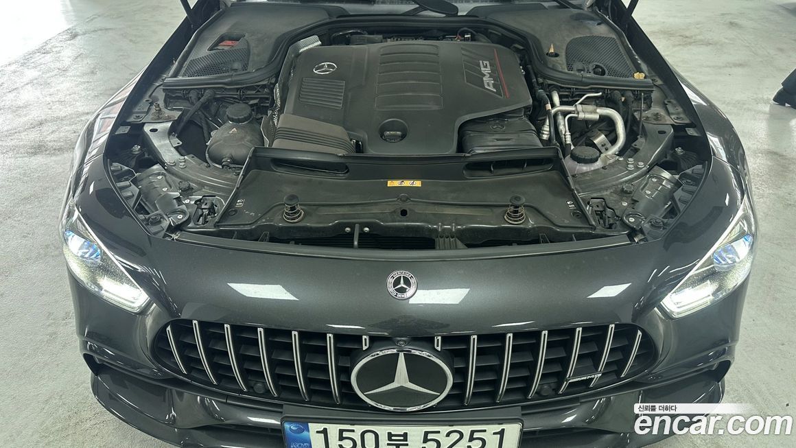 Mercedes-Benz AMG GT 2022