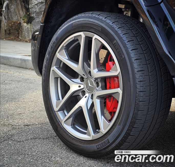 Mercedes-Benz G-Class 2024