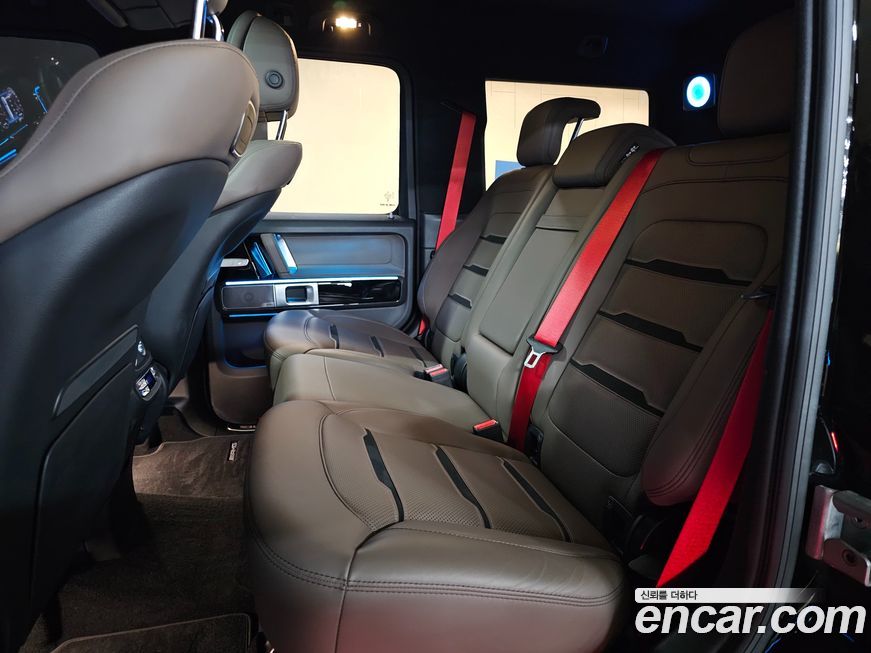 Mercedes-Benz G-Class 2024