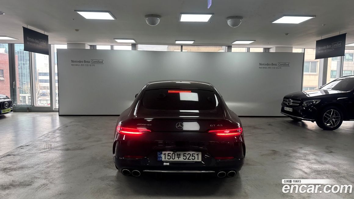 Mercedes-Benz AMG GT 2022