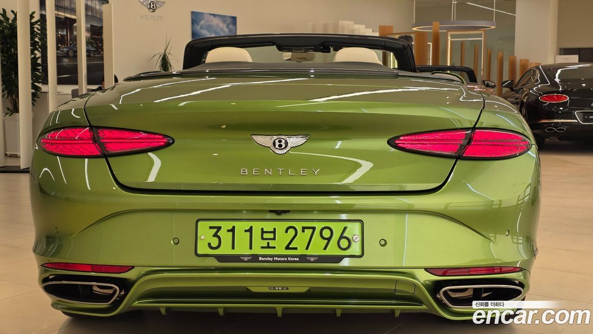 Bentley Continental 2025