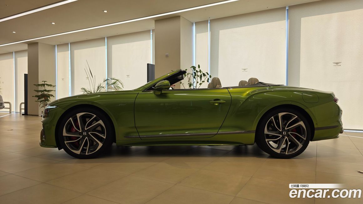 Bentley Continental 2025