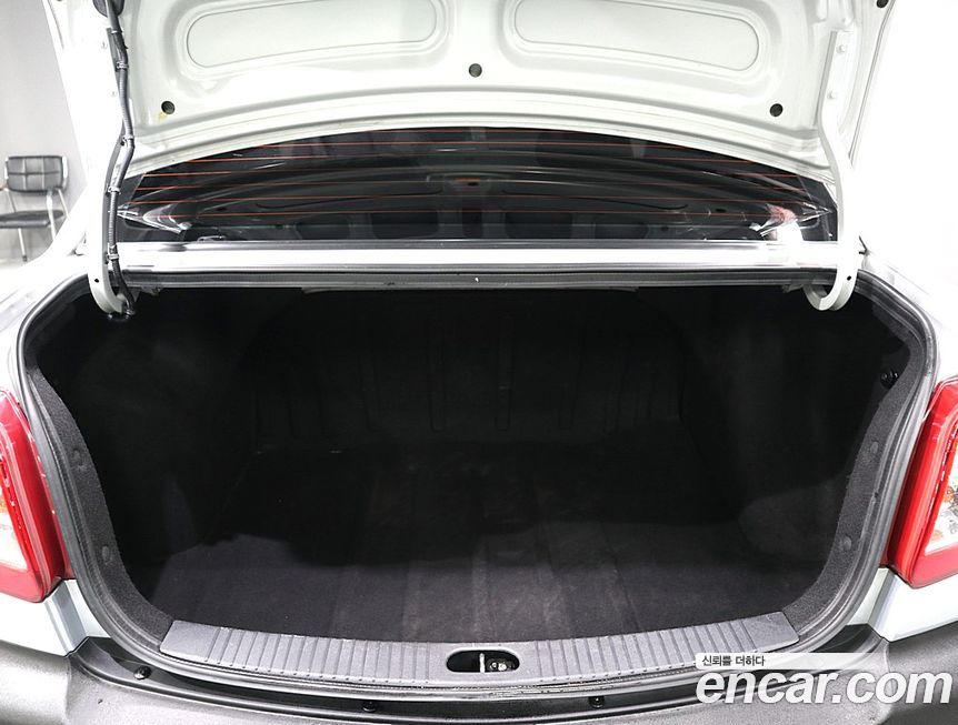 Kia pride 2008