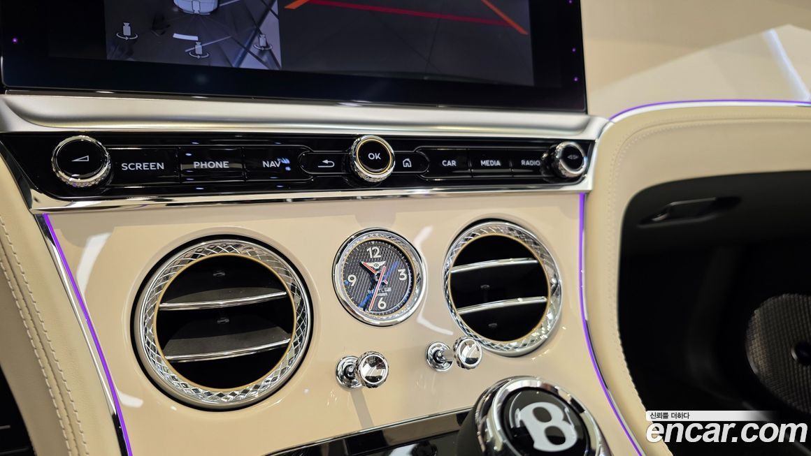 Bentley Continental 2025