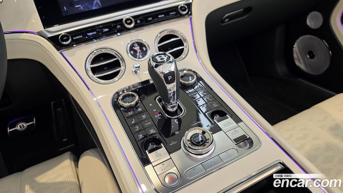 Bentley Continental 2025