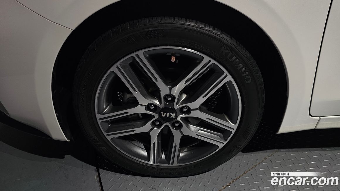 Kia K3 2019