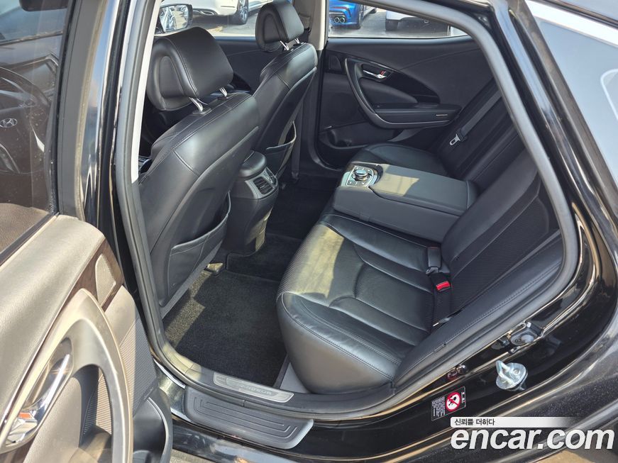 Hyundai Grandeur 2011